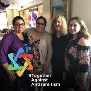 Meet your Posher, Evelyn